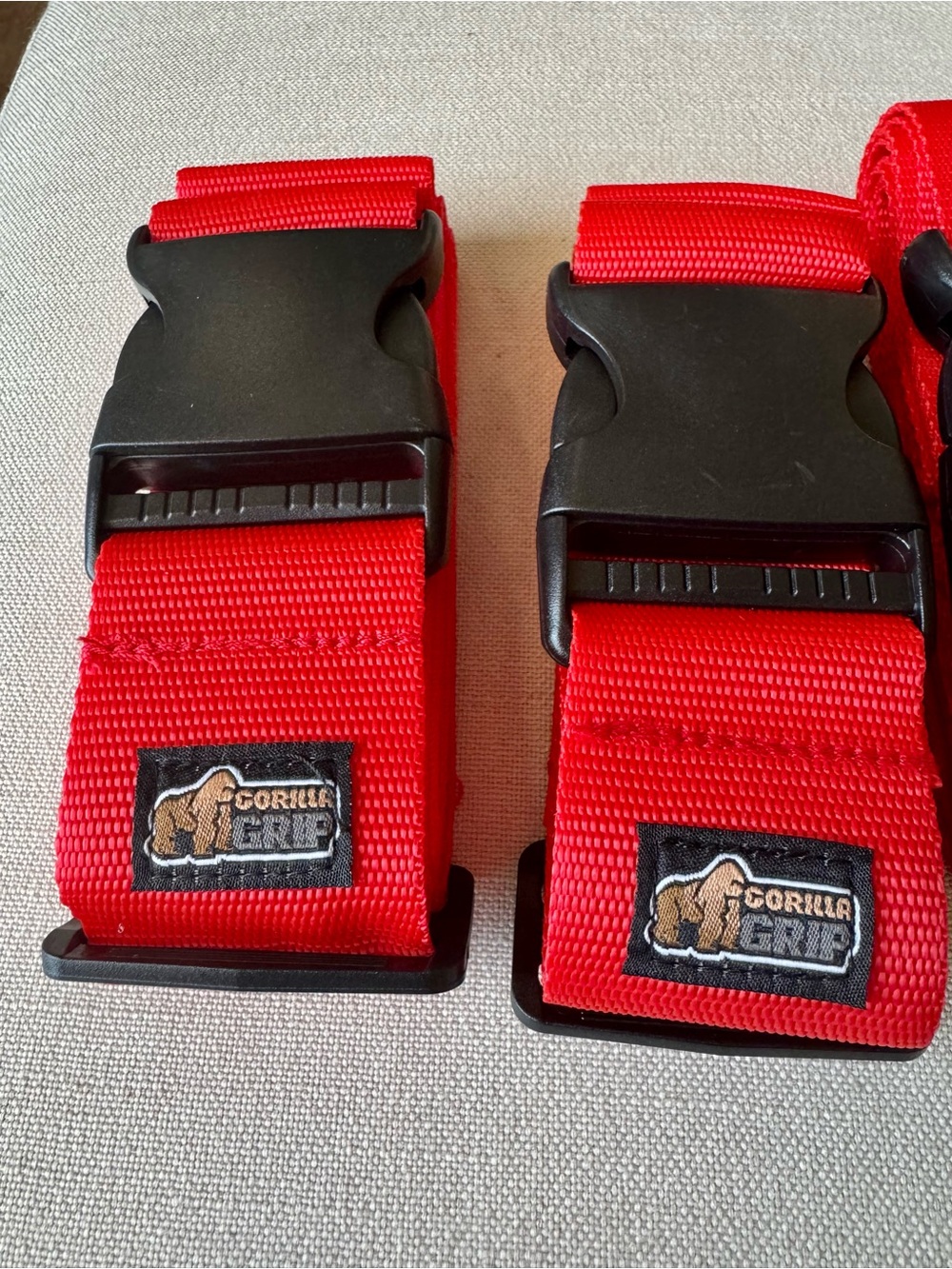 Gorilla Grip Red Luggage Straps with Quick-Release Buckles - Set of 4 - Picture 3 of 5